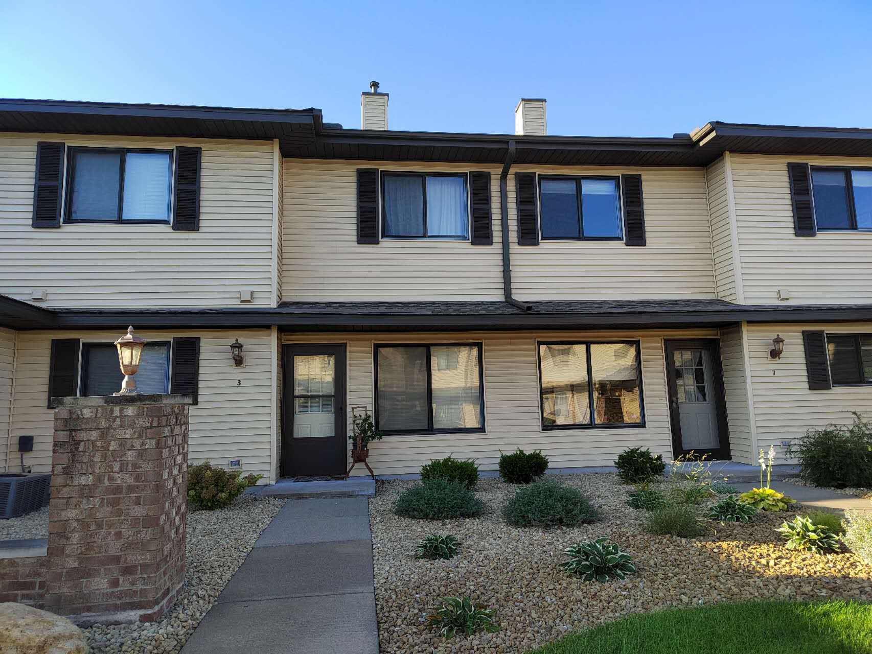 9900 54th Pl N
